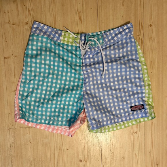 Vineyard  Vines Board Shorts - Picture 2 of 3